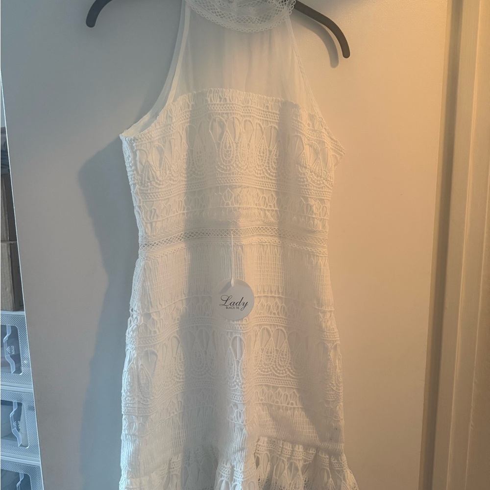 Lady White Lace Midi Dress with High Neck